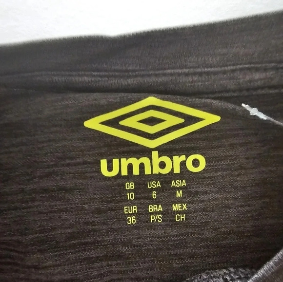 Umbro Womens Pro Training Cropped Ls Top - Picture 6 of 7